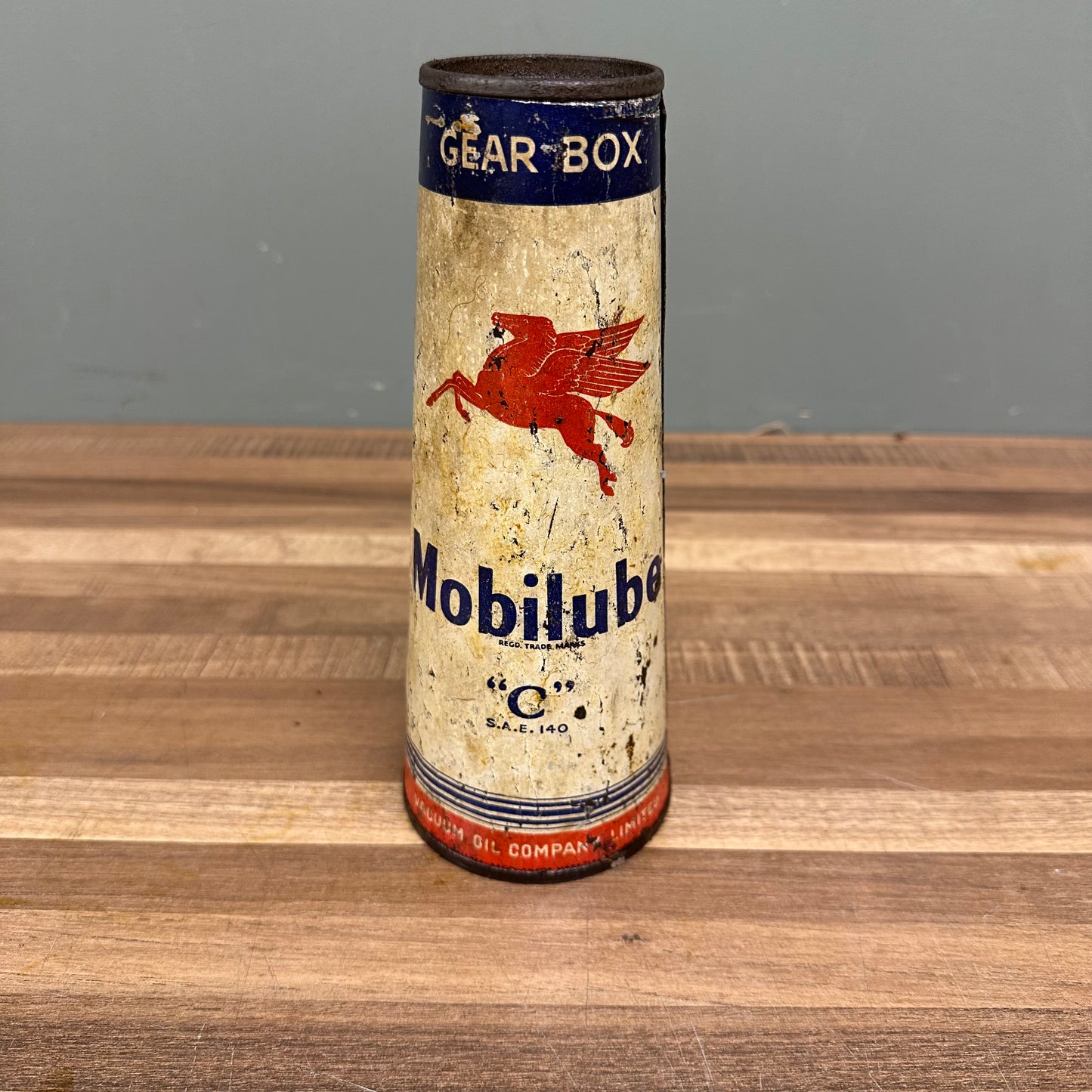 MOBILUBE "C" OIL CAN  #08454 image 0