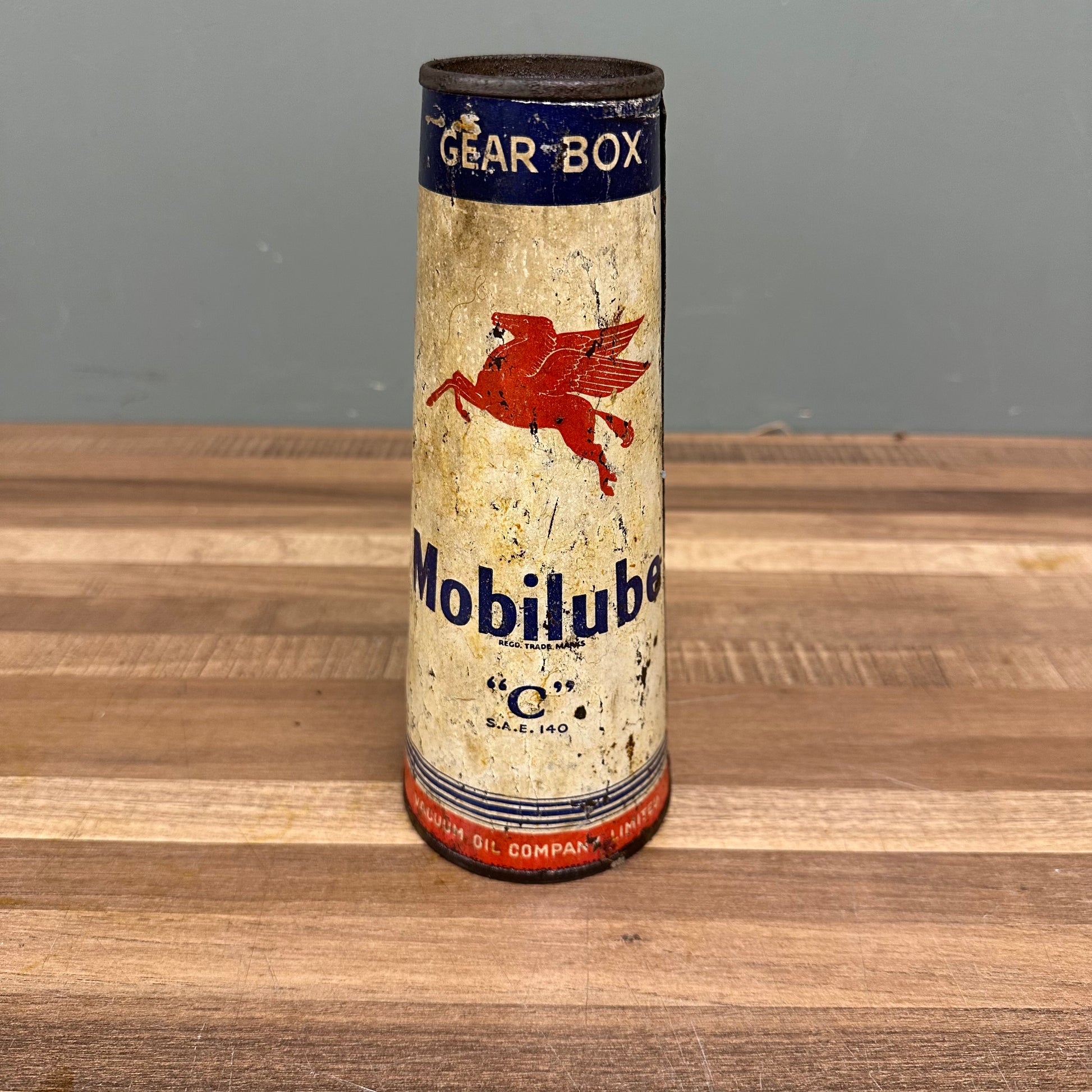 MOBILUBE "C" OIL CAN  #08454 image 0