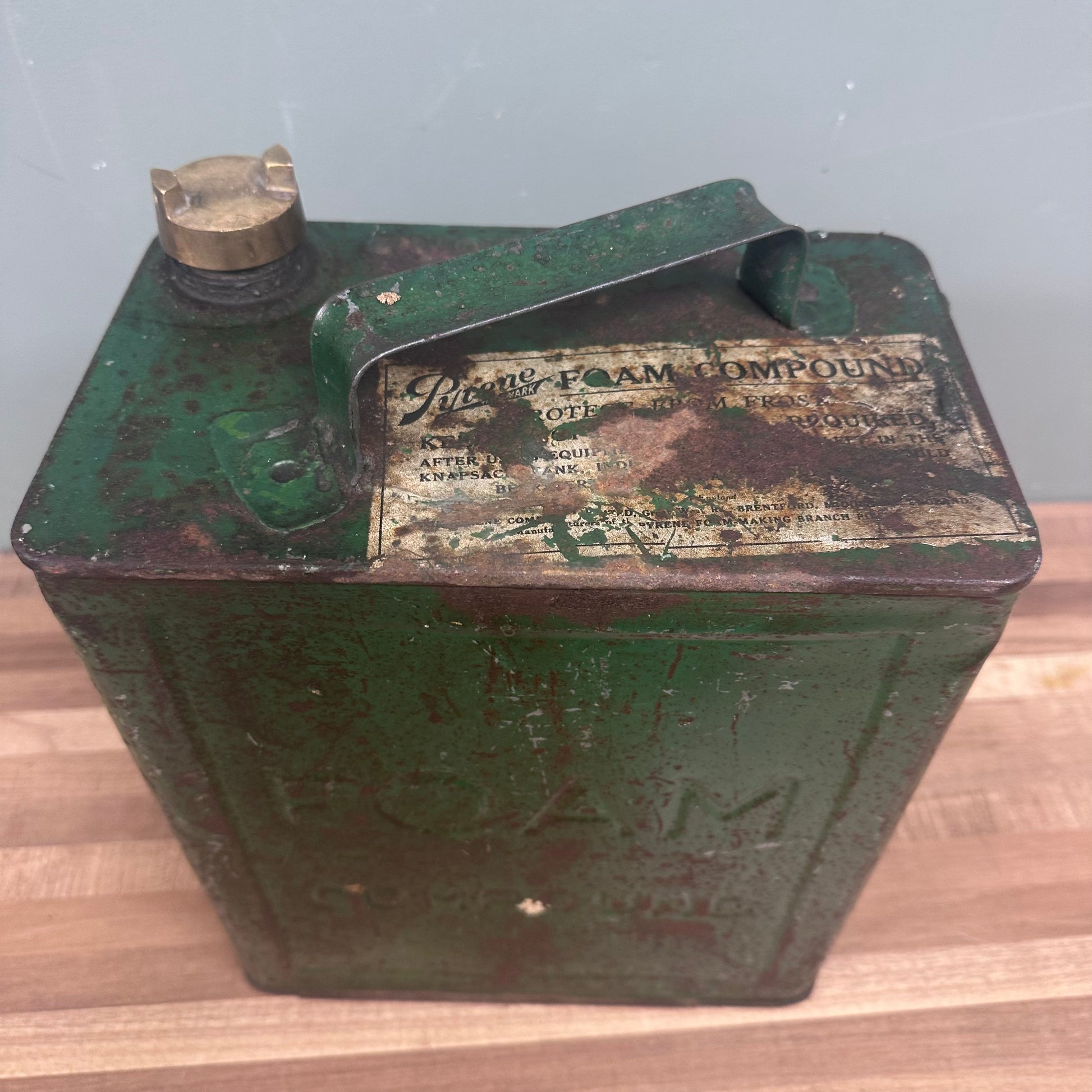 FOAM COMPOUND PETROL CAN #08741 image 1