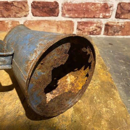 VINTAGE OIL POURER WIGGINS SUPERLUBE - QUART - #4551 image 1
