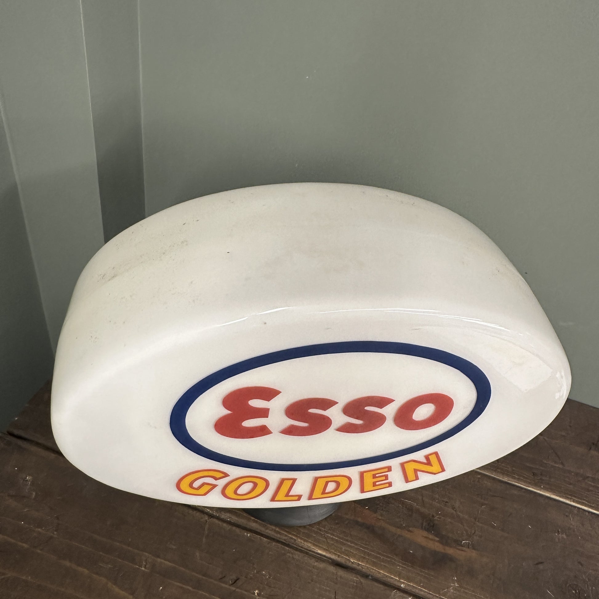 ESSO GOLDEN PETROL PUMP GLOBE #08264 SN387 image 2