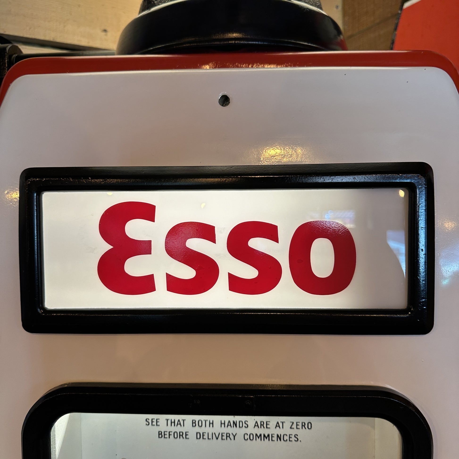 ESSO PETROL PUMP #08035 image 3