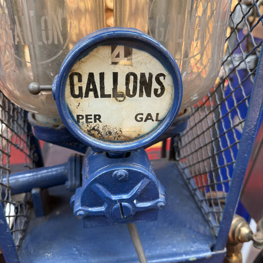 UNRESTORED HAMMOND PETROL PUMP #08616 image 1