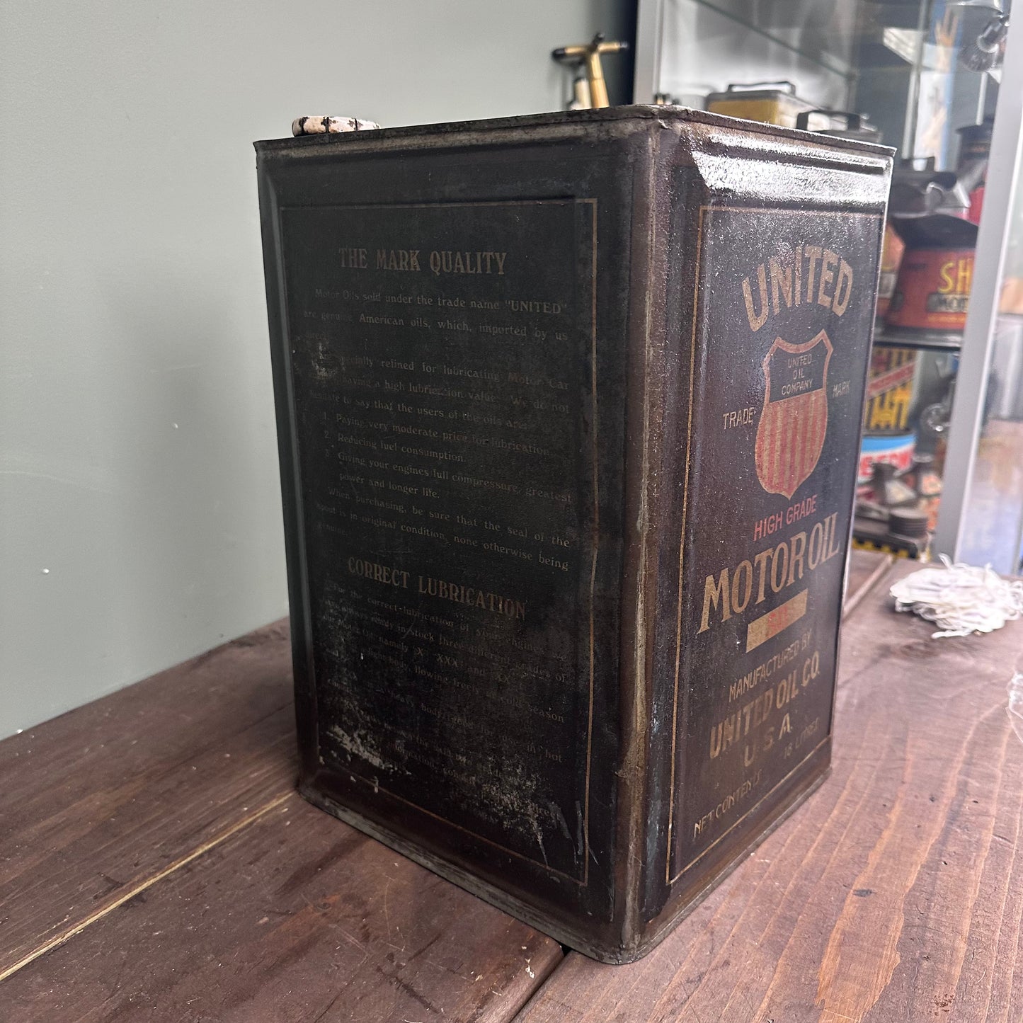 UNITED MOTOROIL OIL CAN #08755 image 2