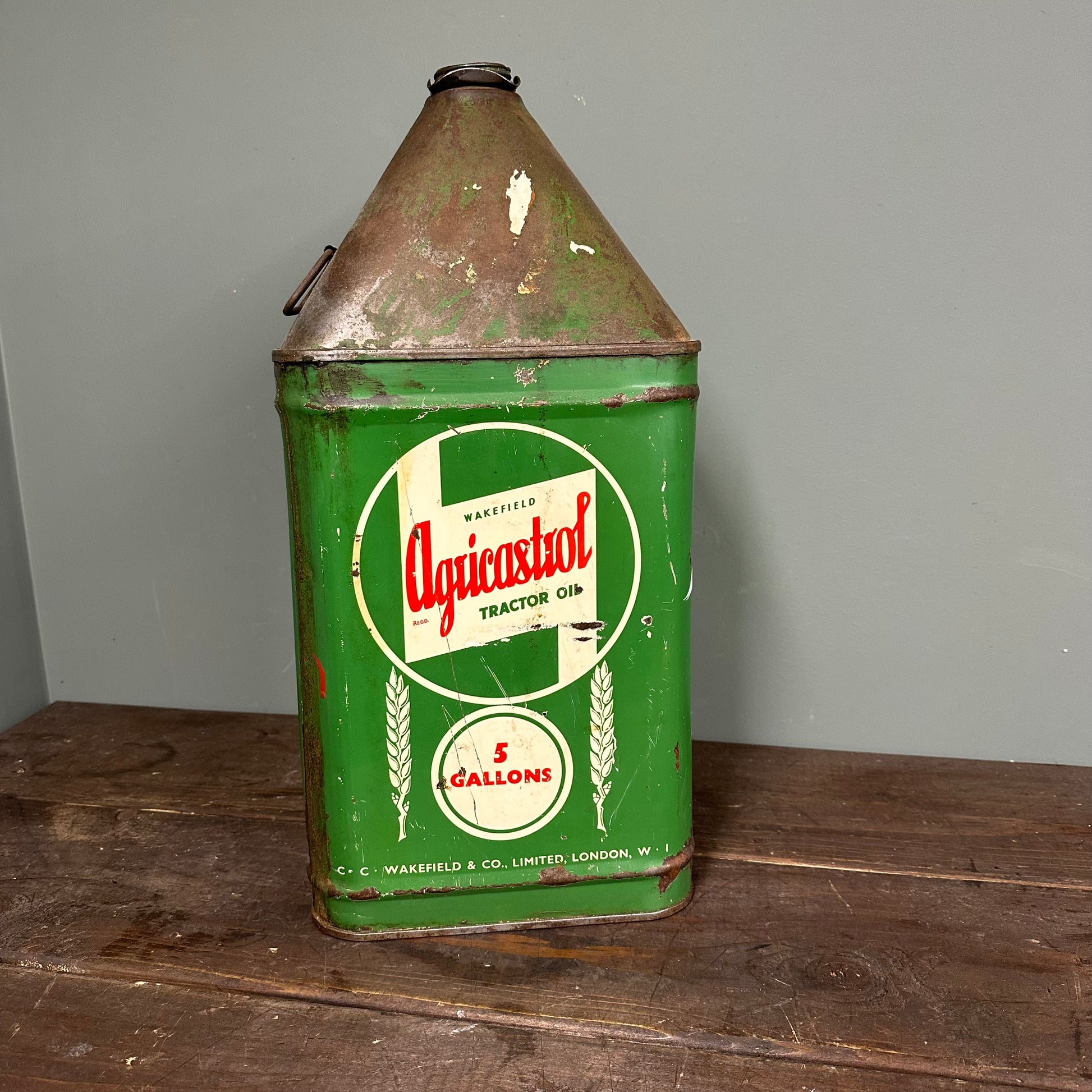 CASTROL 5 GALLON PYMARID CANS #08683 image 0