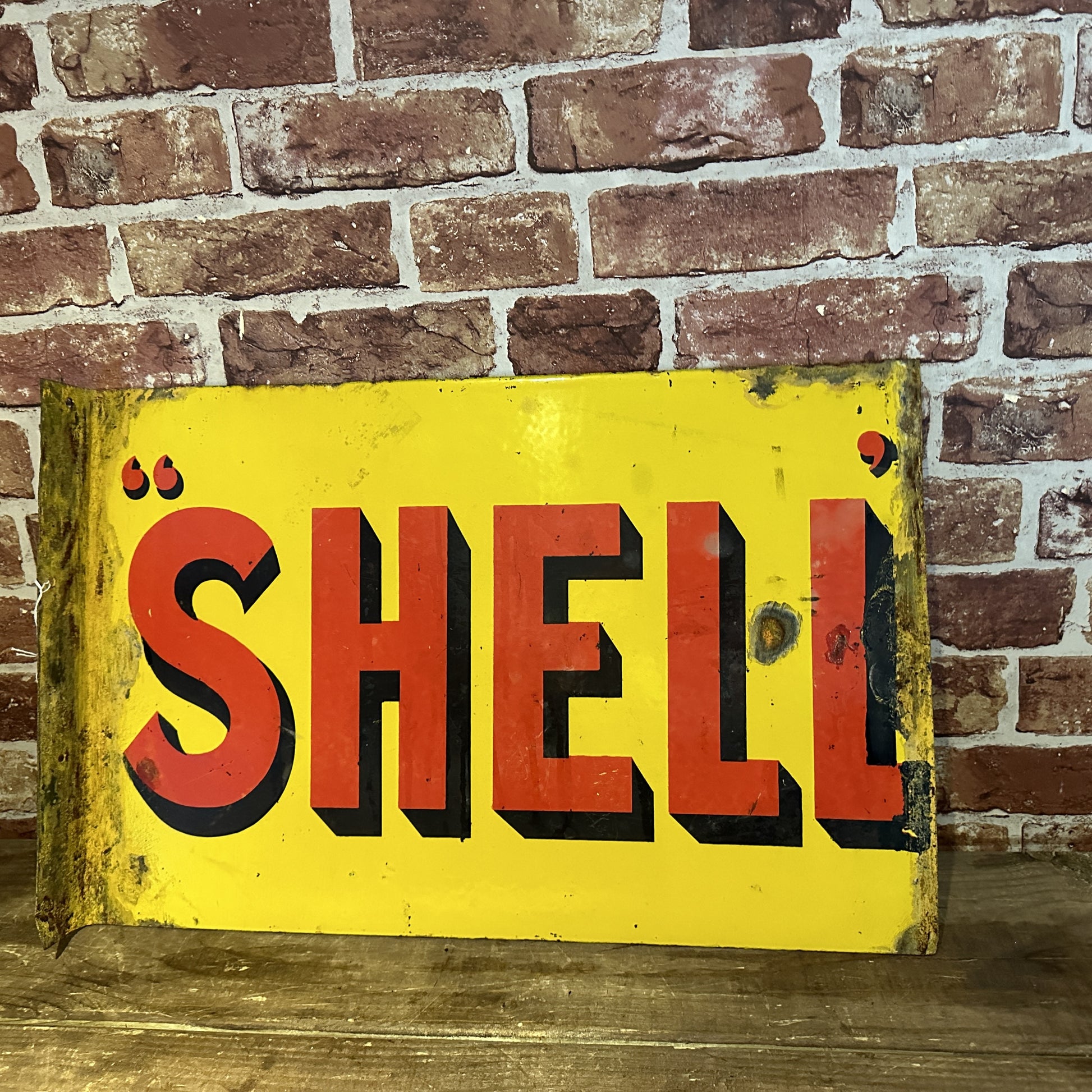SHELL ENAMEL SIGN #7555 image 0