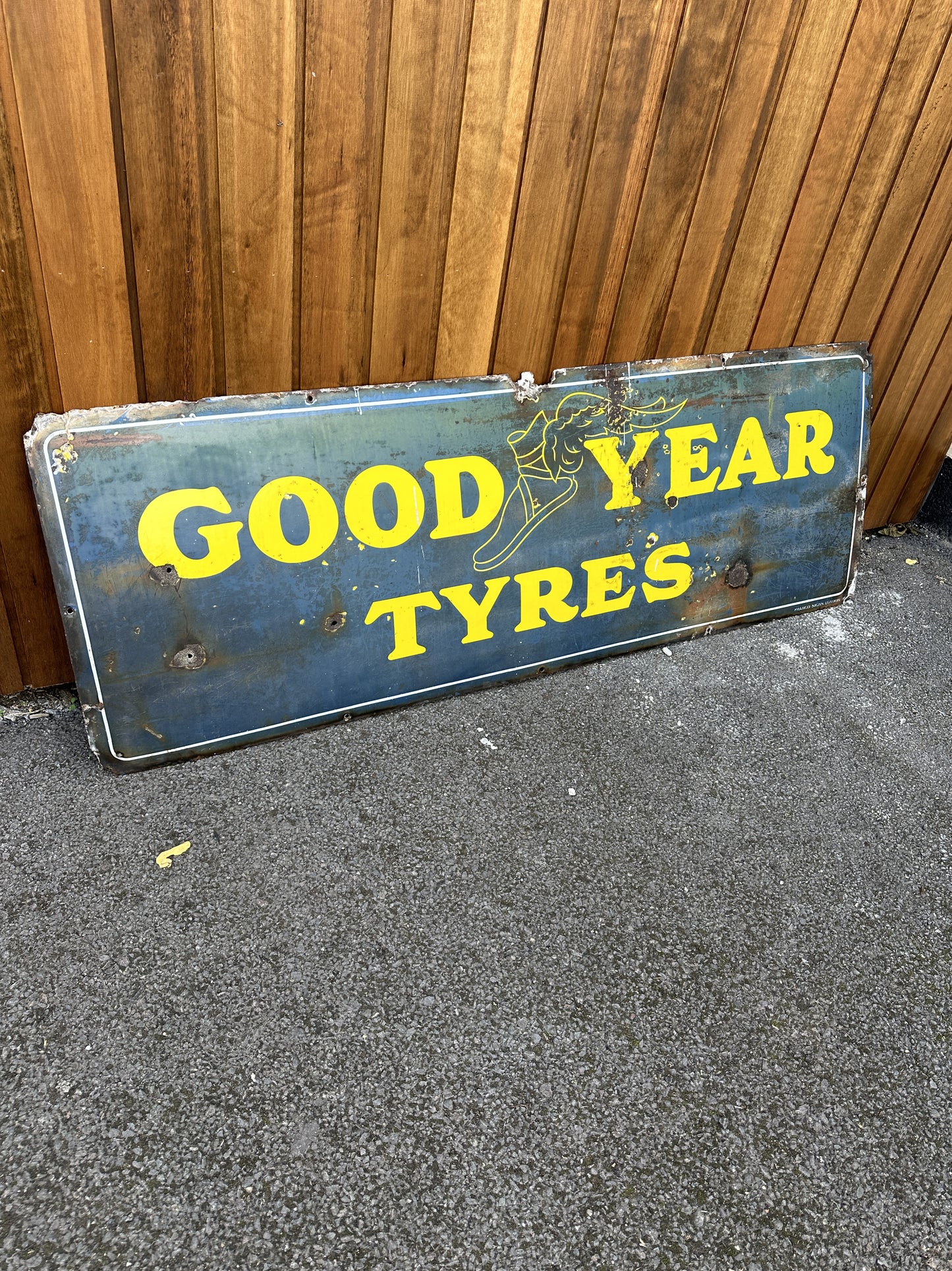 GOODYEAR SIGN #08102 image 0