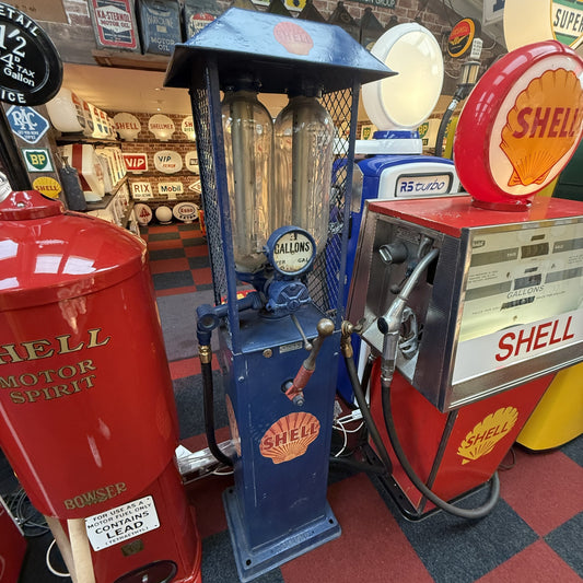 UNRESTORED HAMMOND PETROL PUMP #08616 image 0