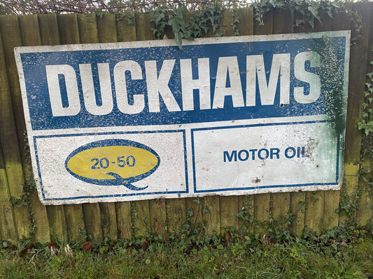 VINTAGE TIN SIGN -DUCKHAMS #5560 image 0