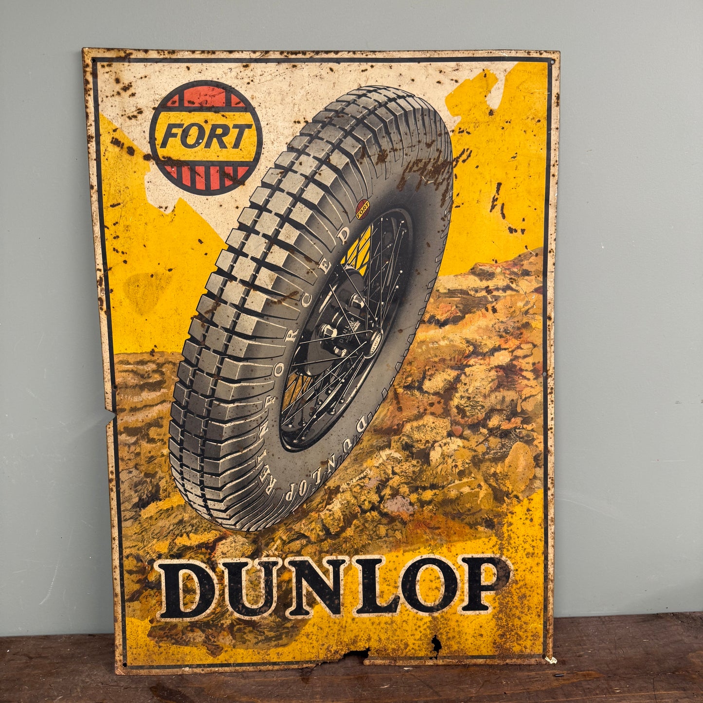 EARLY DUNLOP FORT TYRES TIN SIGN - #9226