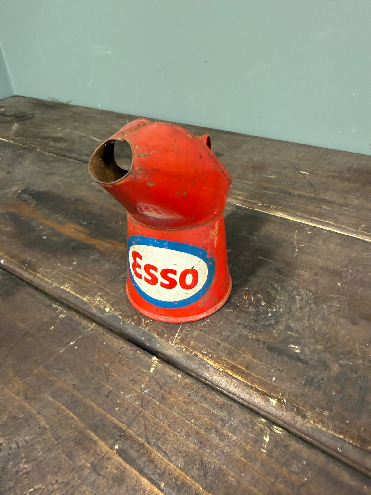 ESSO OIL POURER #9282