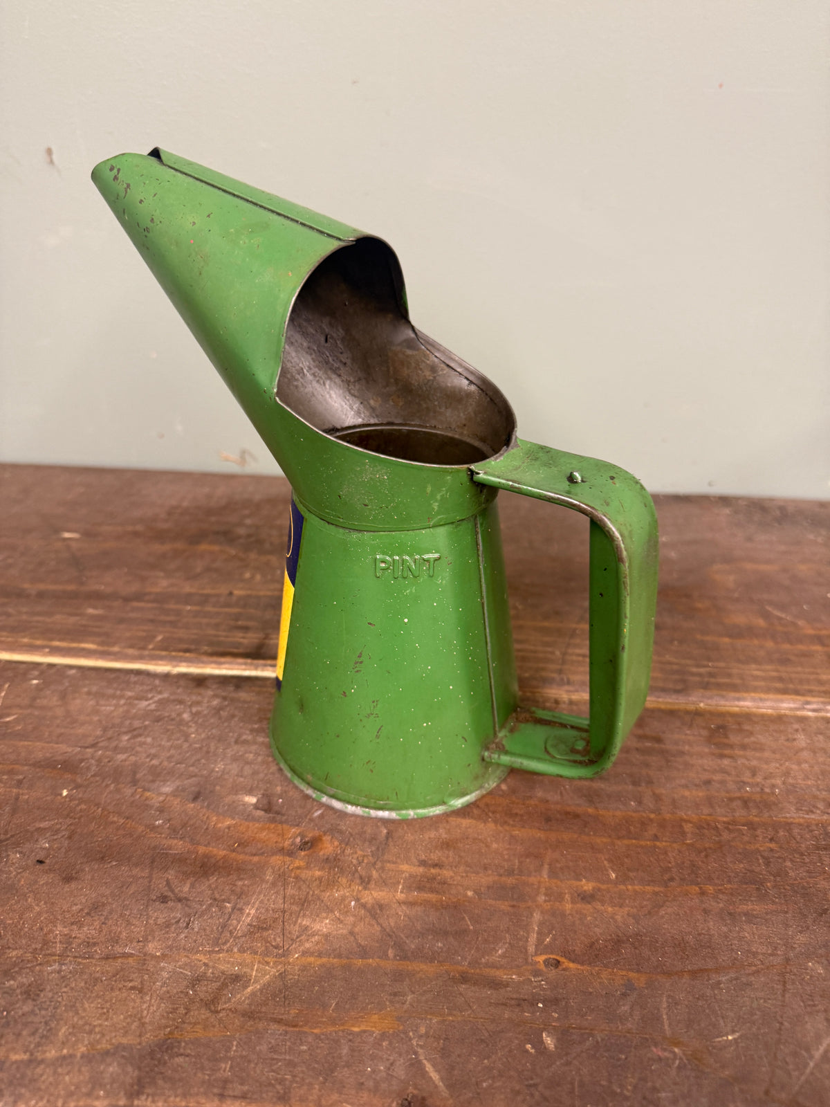 BUCKHAMS OIL POURER #9294