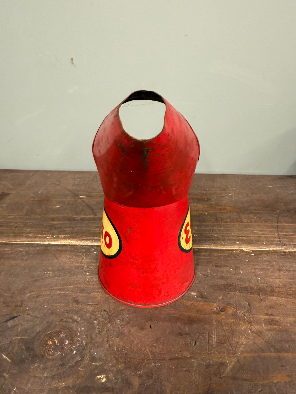 ESSO OIL POURER #9298