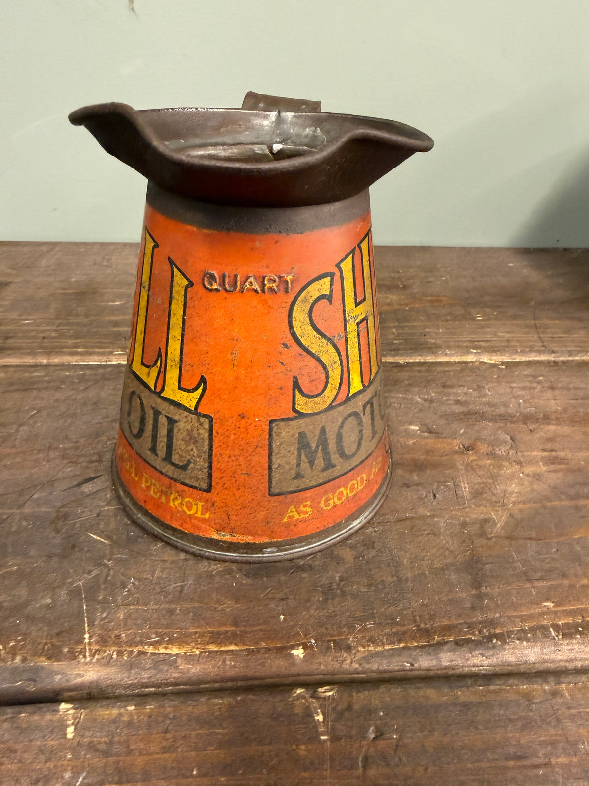 SHELL MOTOR OIL OIL POURER #9299