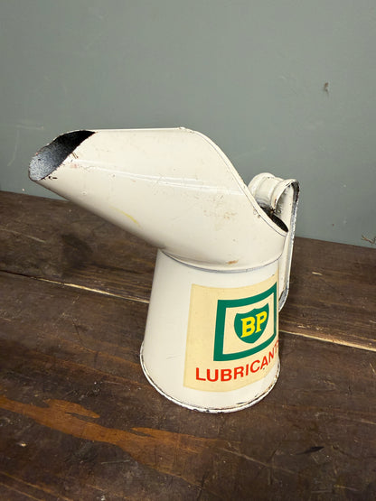 BP OIL POURER #9311