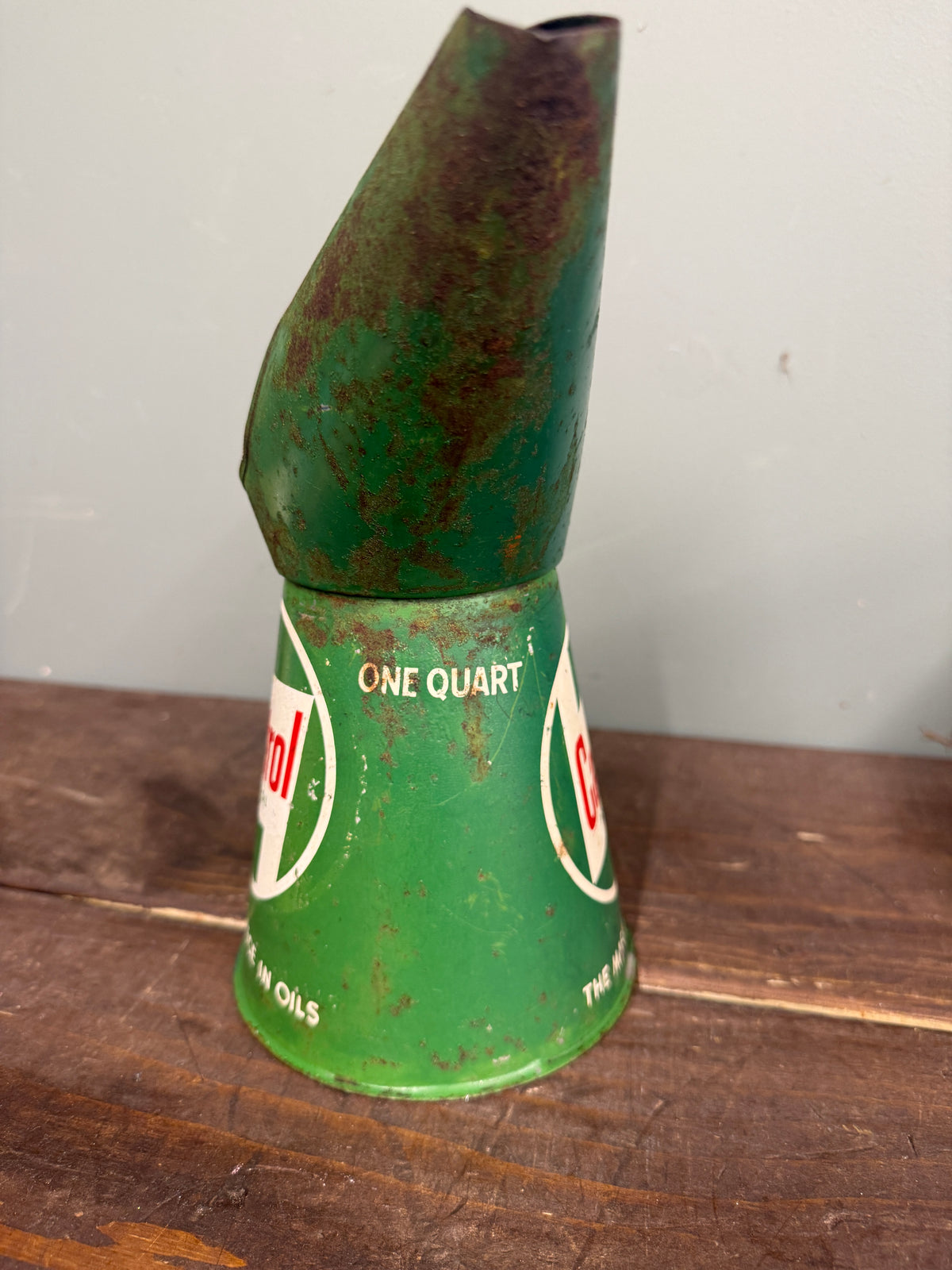 CASTROL OIL POURER #9312