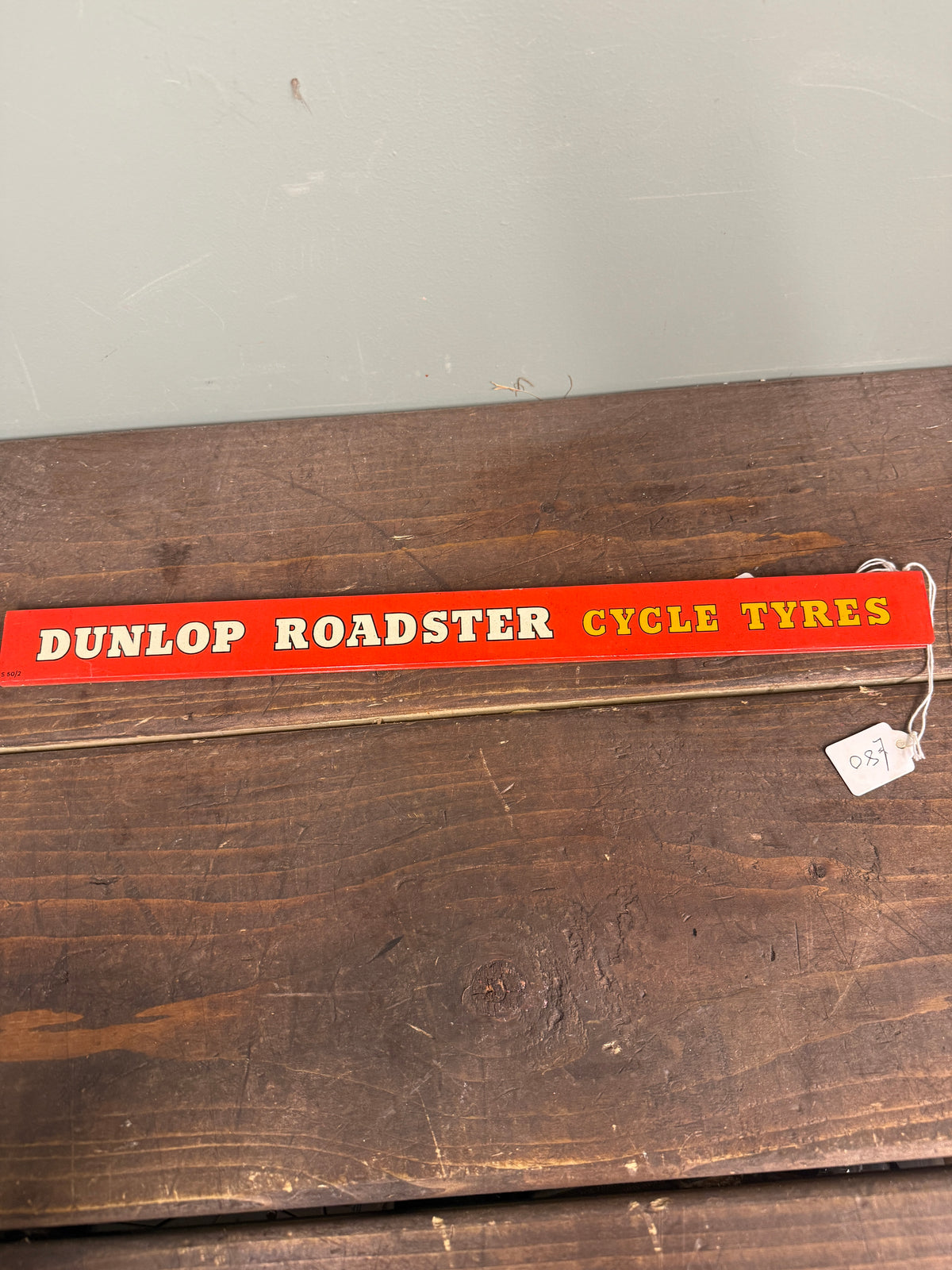 DUNLOP ROADSTER SHELF STRIP #9317