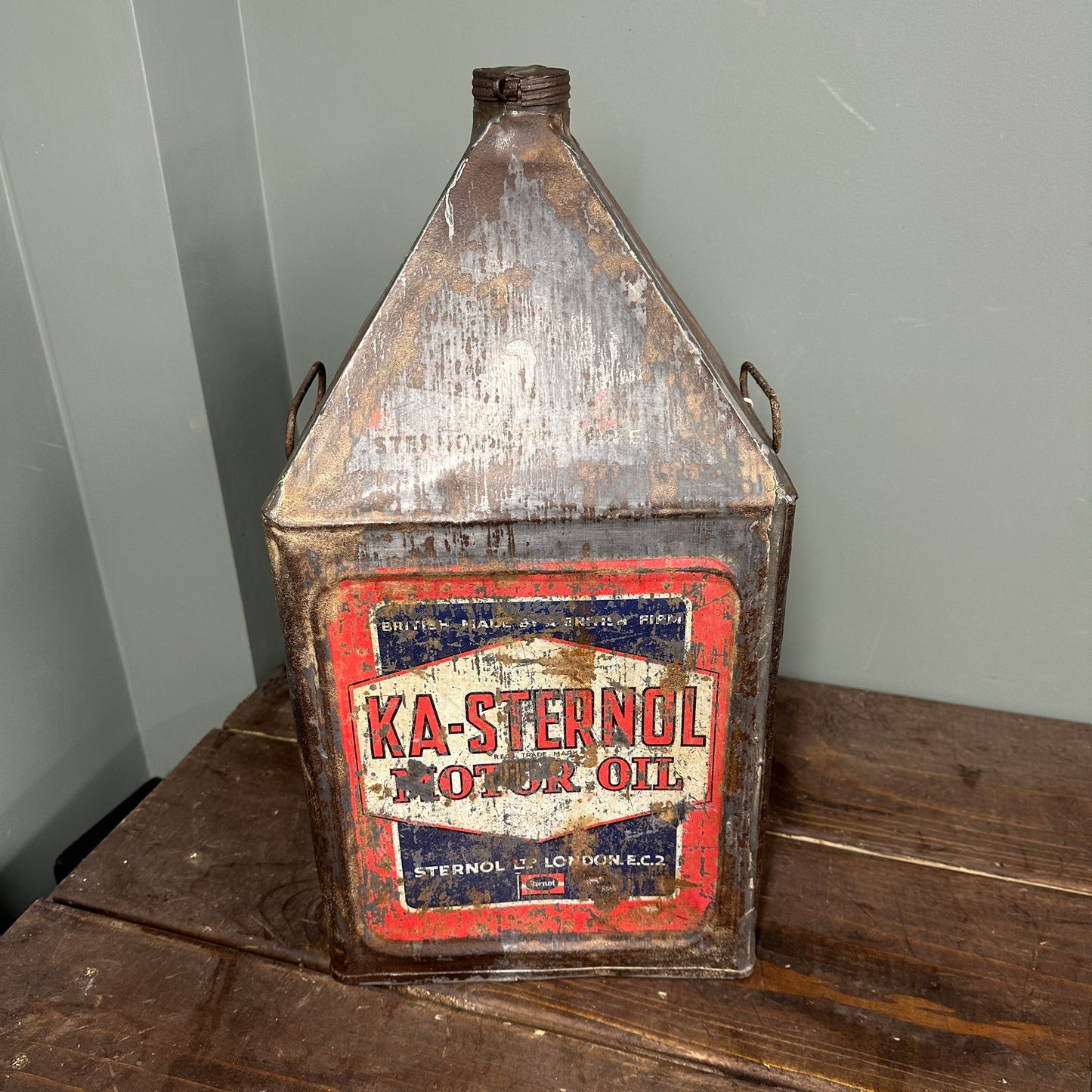 STERNOL 5 GALLON PYRAMID OIL CAN - #9004