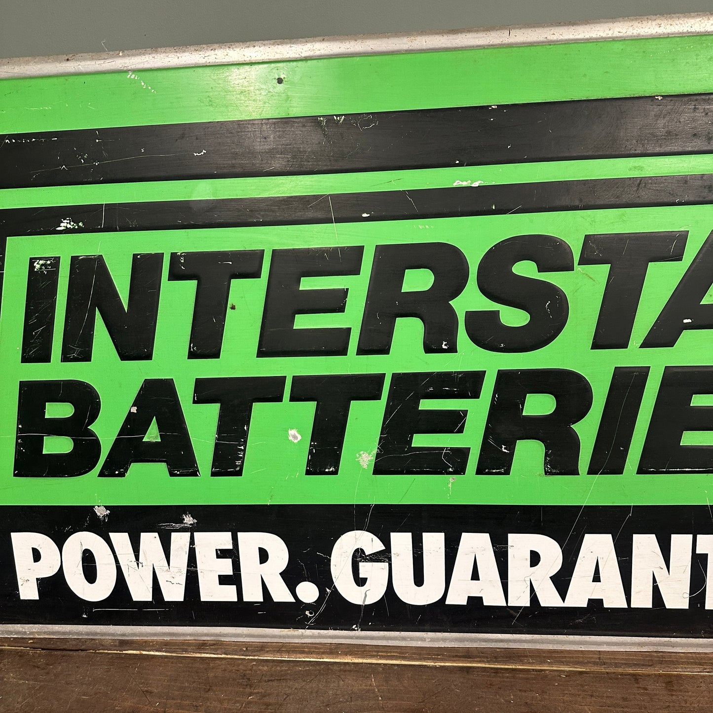VINTERSTATE BATTERIES TIN SIGN - #9013