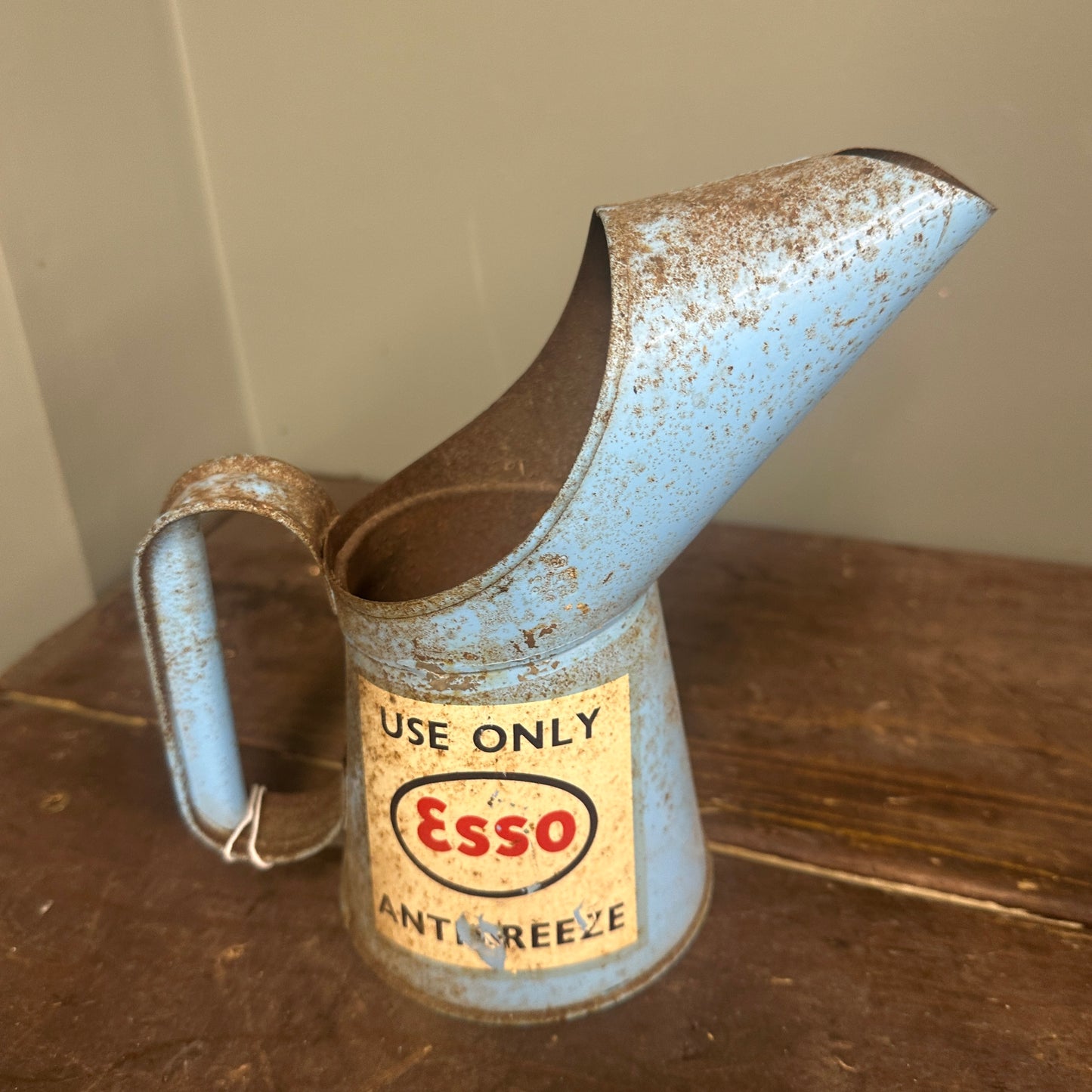 ESSO OIL POURER - #9031