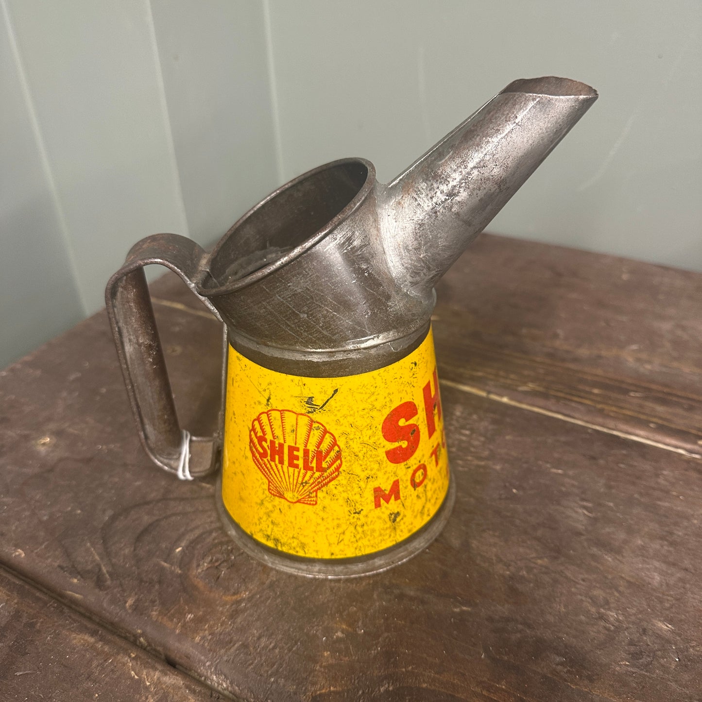 SHELL OIL POURER - #9028