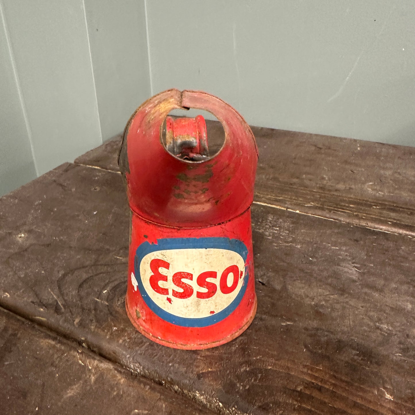 ESSO OIL POURER - #9024