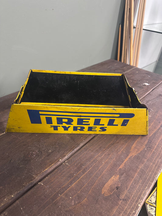 PIRELLI TYRE STAND #9259