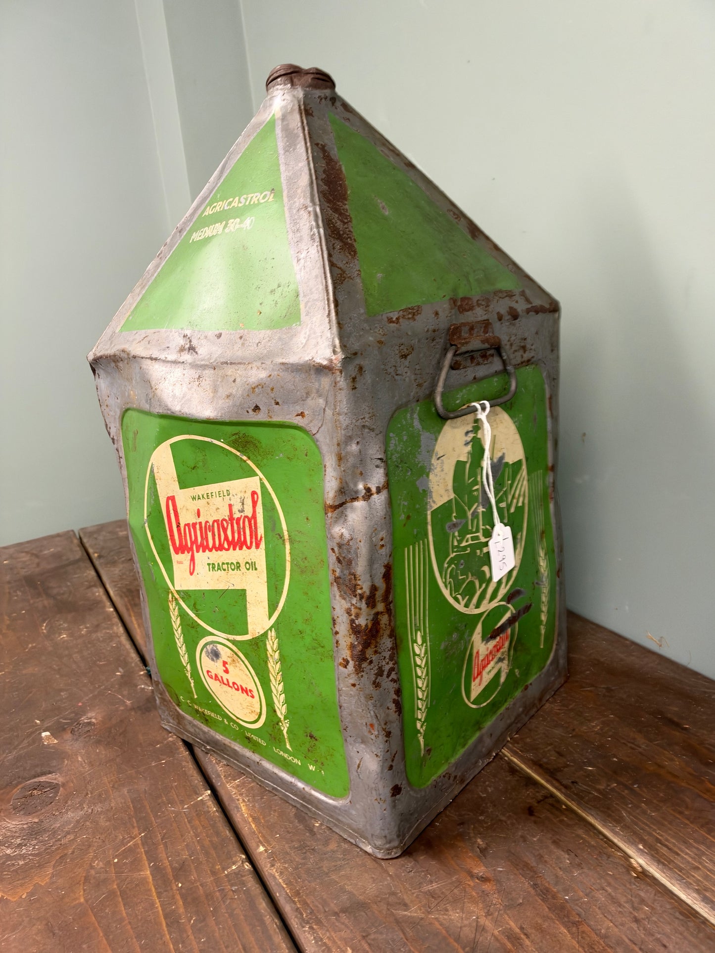 CASTROL PYRAMID CAN #9335