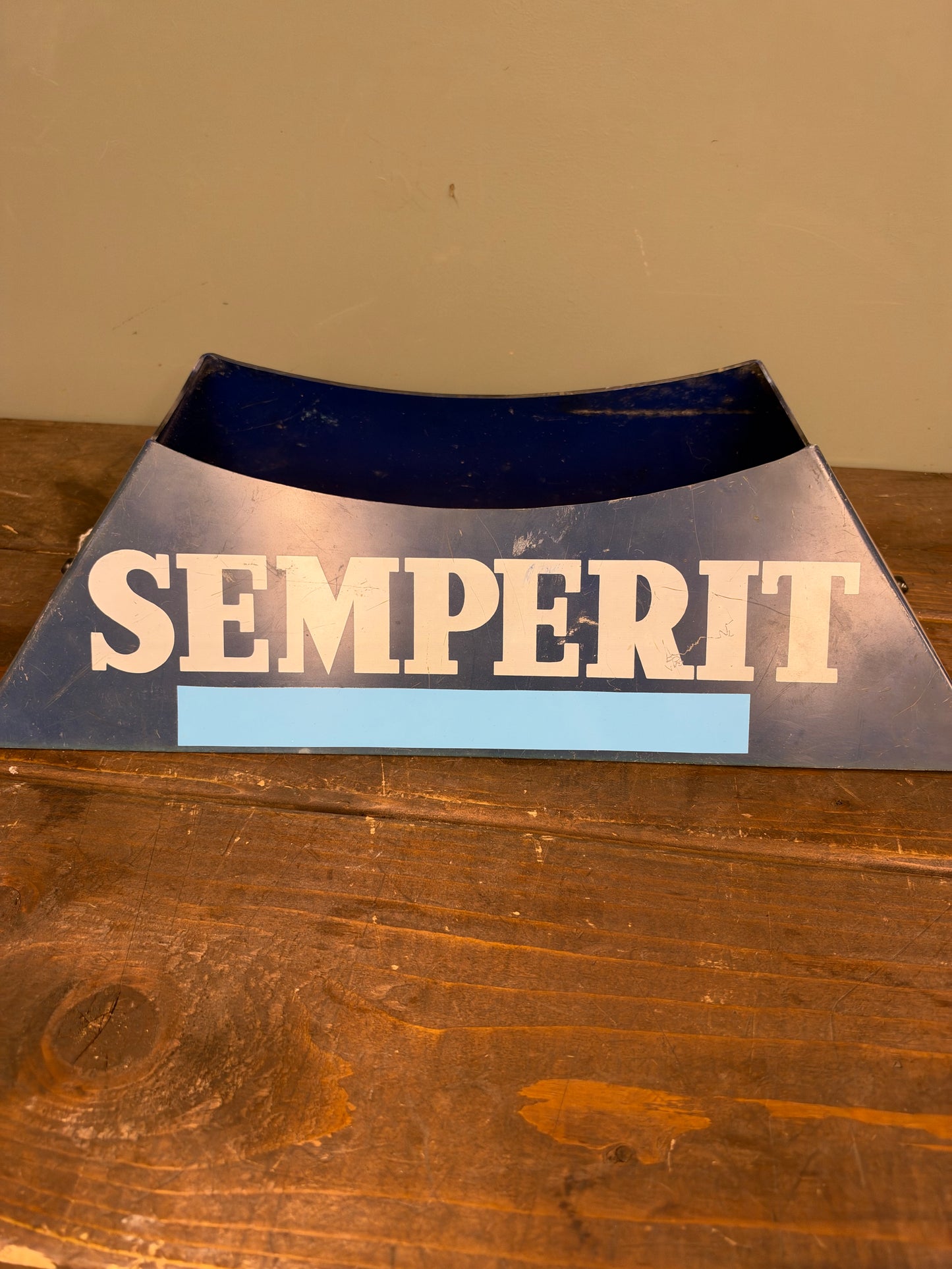 SEMPERIT TYRE STAND  #9348