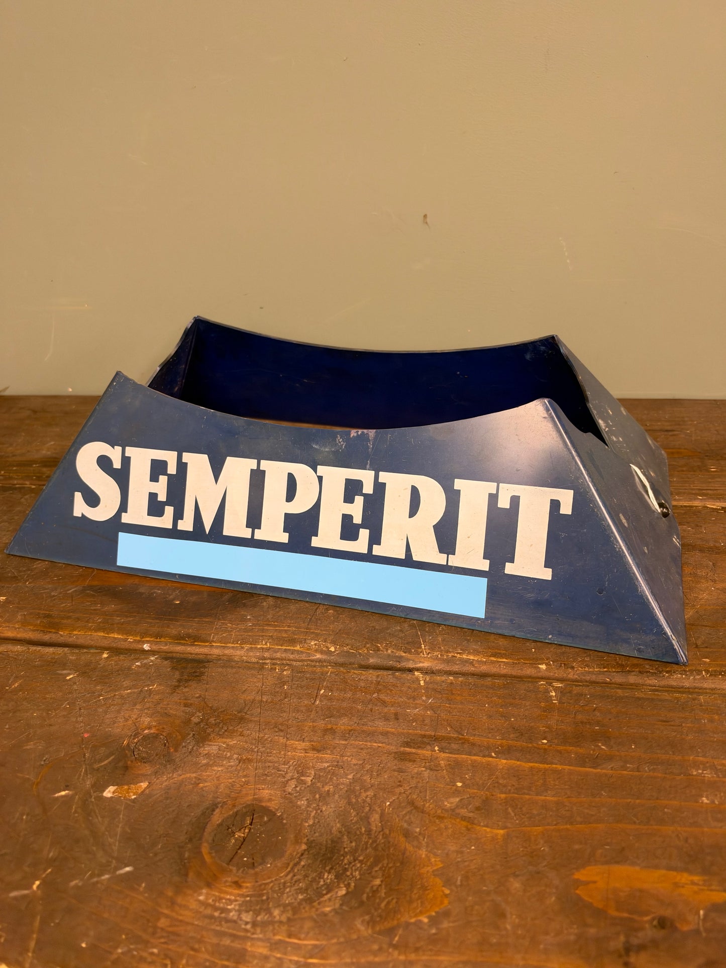 SEMPERIT TYRE STAND  #9348
