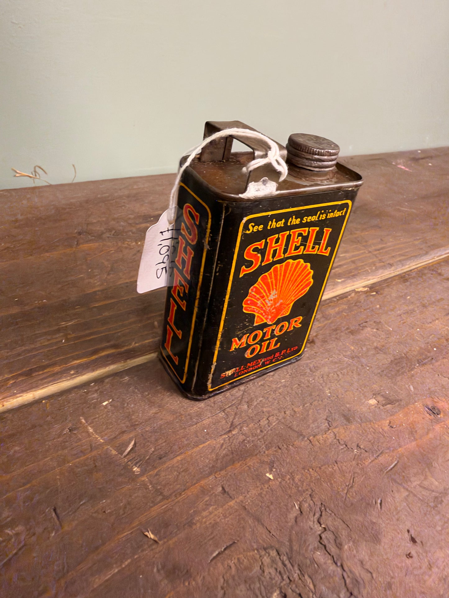 SHELL MOTOR OIL CAN  #9350