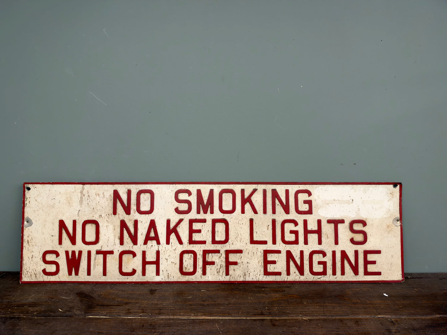 NO SMOKING TIN SIGN #9389