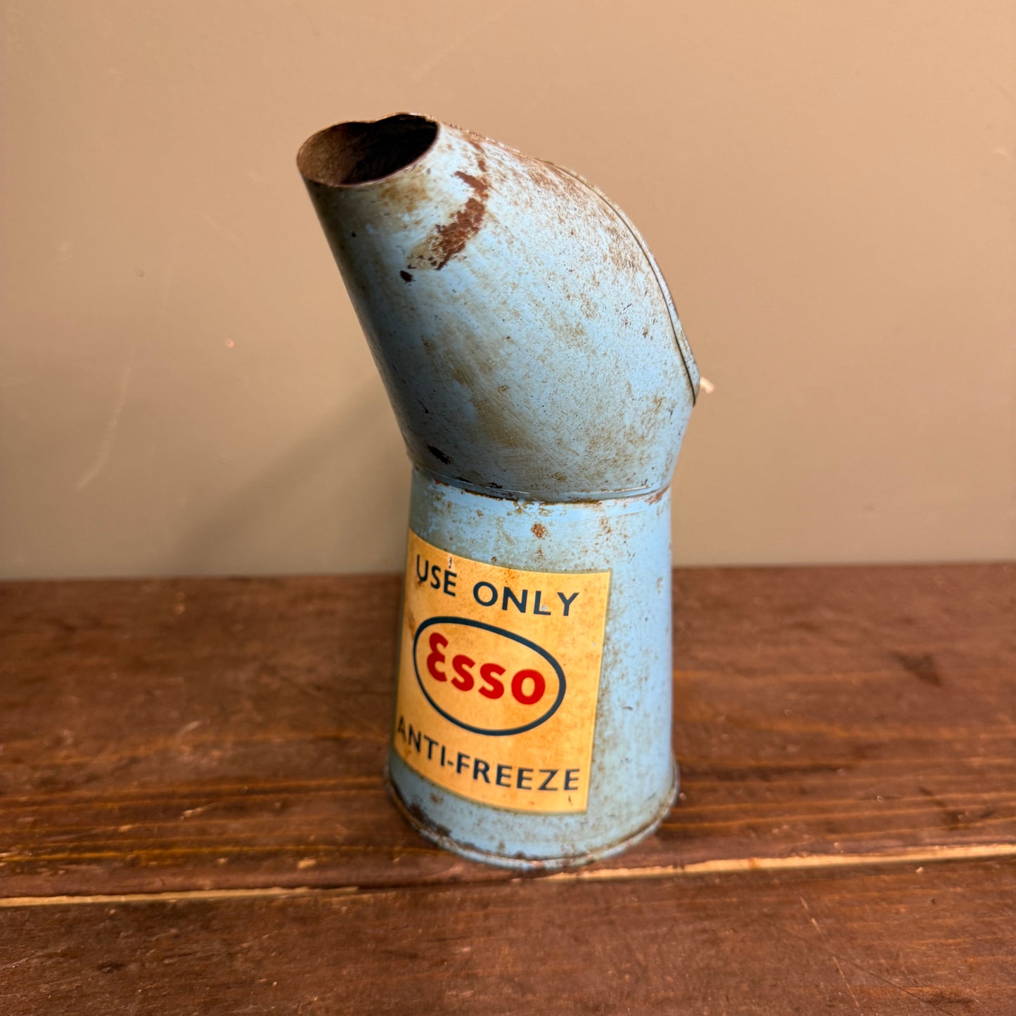 ESSO ANTI FREEZE  OIL POURER - #9046