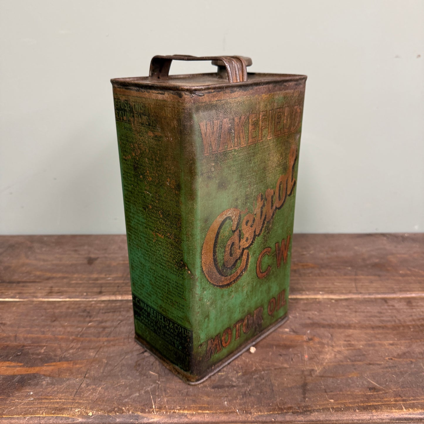 WAKEFIELD CASTROL CW MOTOR OIL CAN - #9134