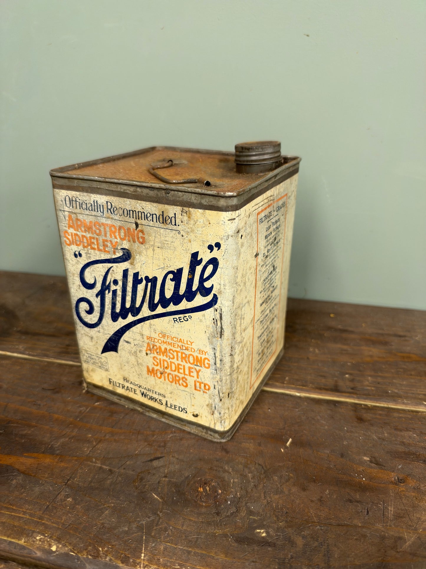 FILTRATE OIL CAN #9516