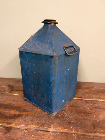 QUALUBE PYRAMID CAN  #9562