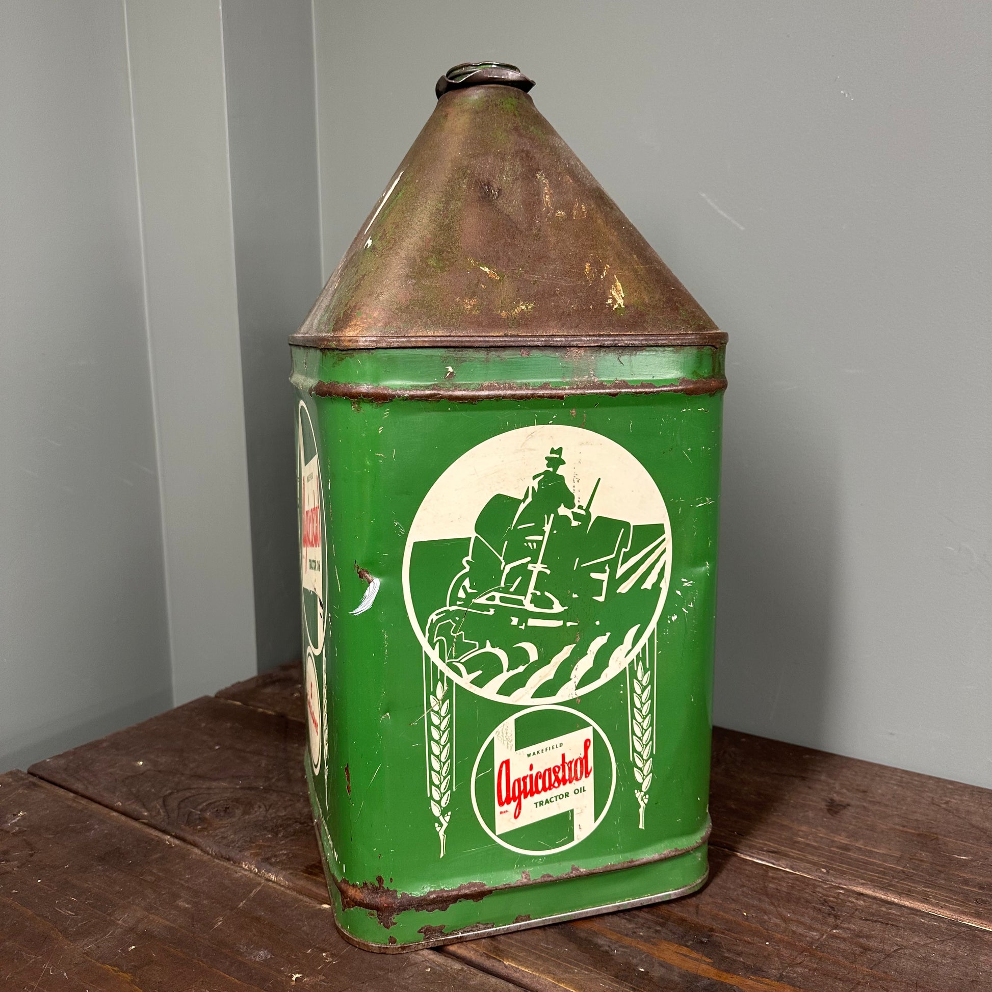 CASTROL 5 GALLON PYMARID CANS #08683 image 3
