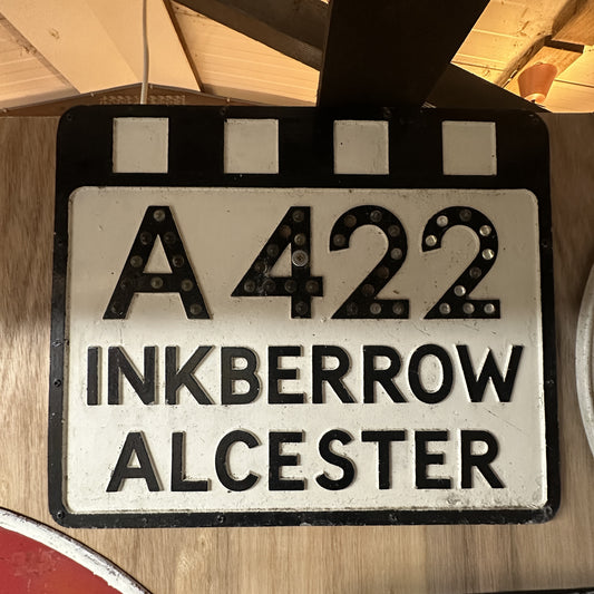 A422 ROAD SIGN #08293 image 0