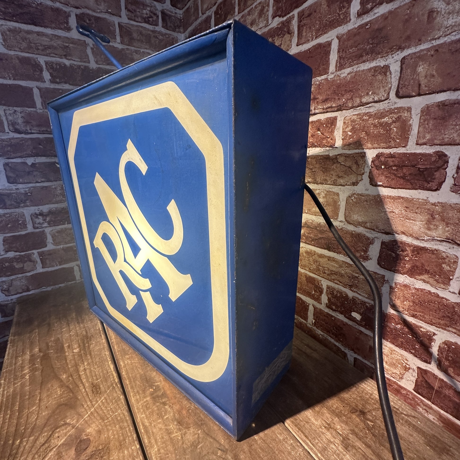 RAC HANGING LIGHTBOX #08019 image 2