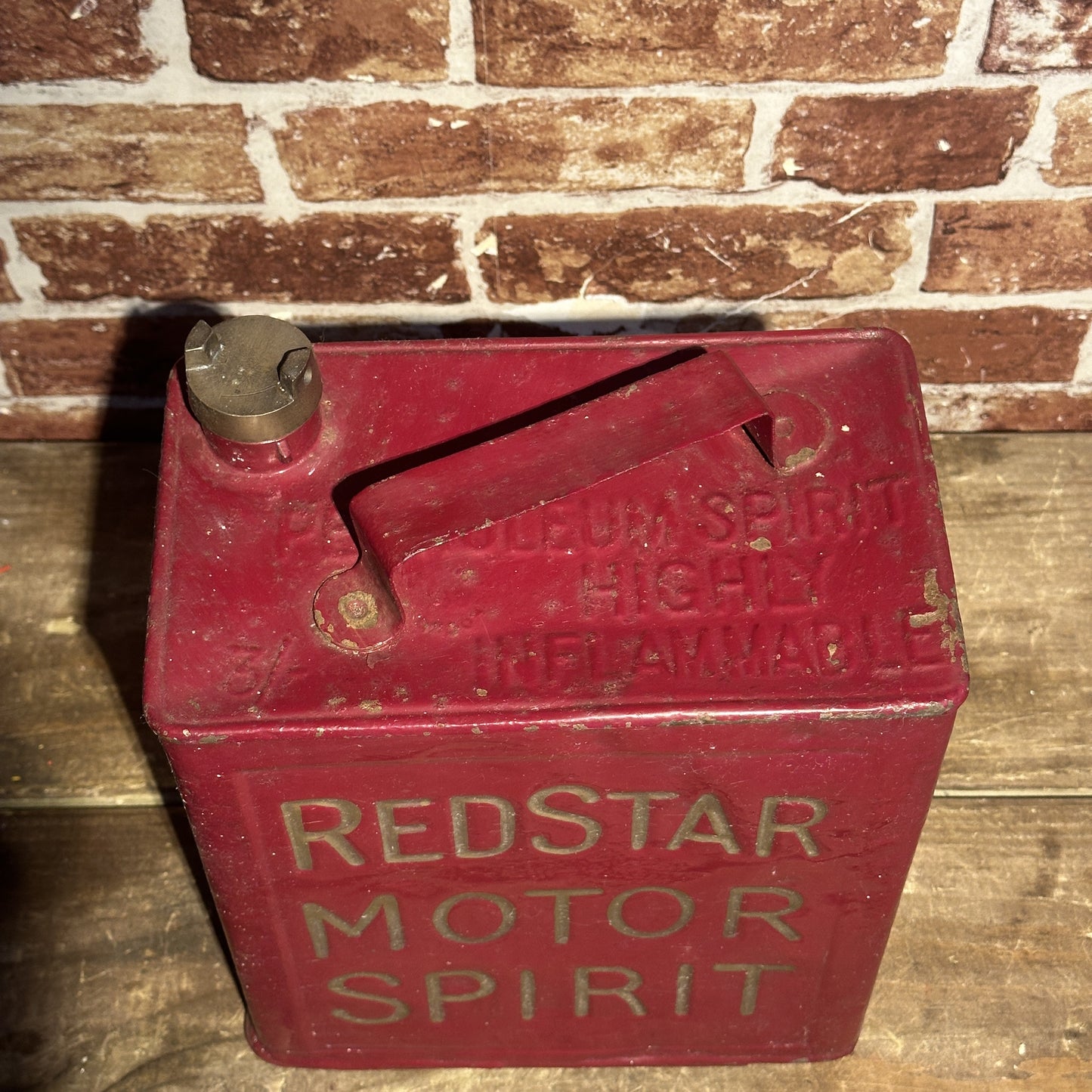 REDSTAR 2 GALLON PETROL CAN #08011 image 2