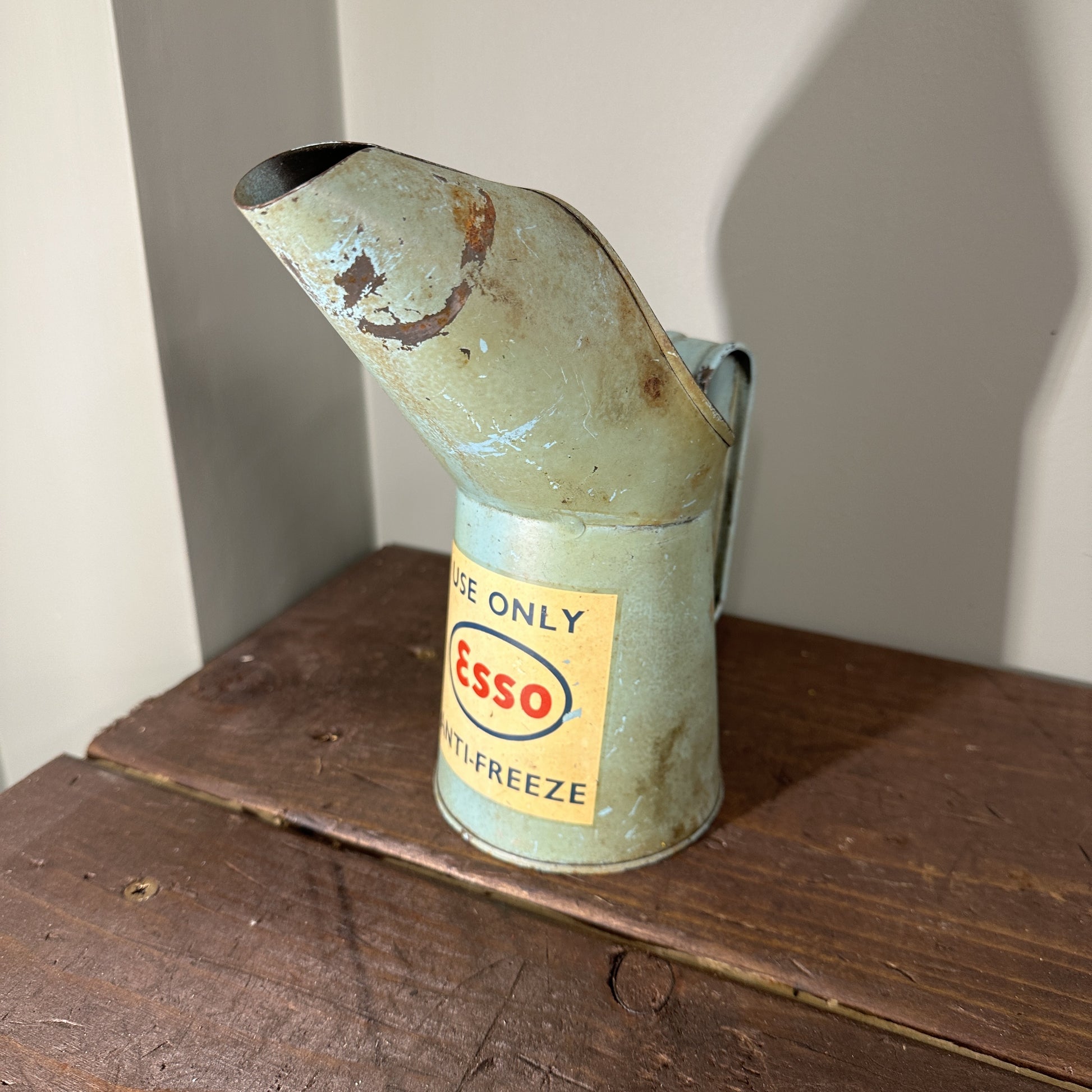 ESSO ANTI-FREEZE OIL POURER #08110 image 0