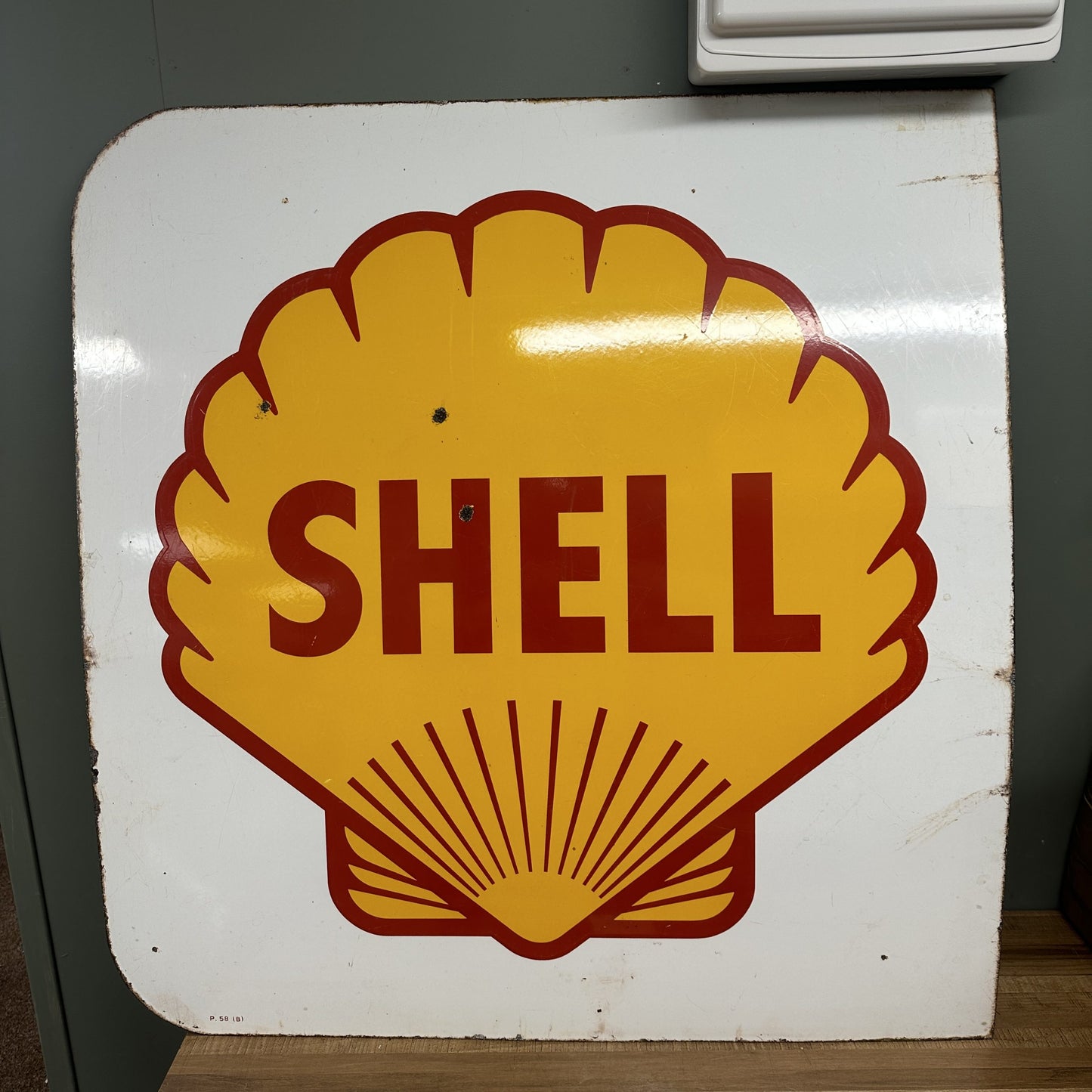 SHELL ENAMEL SIGN #08521 image 0