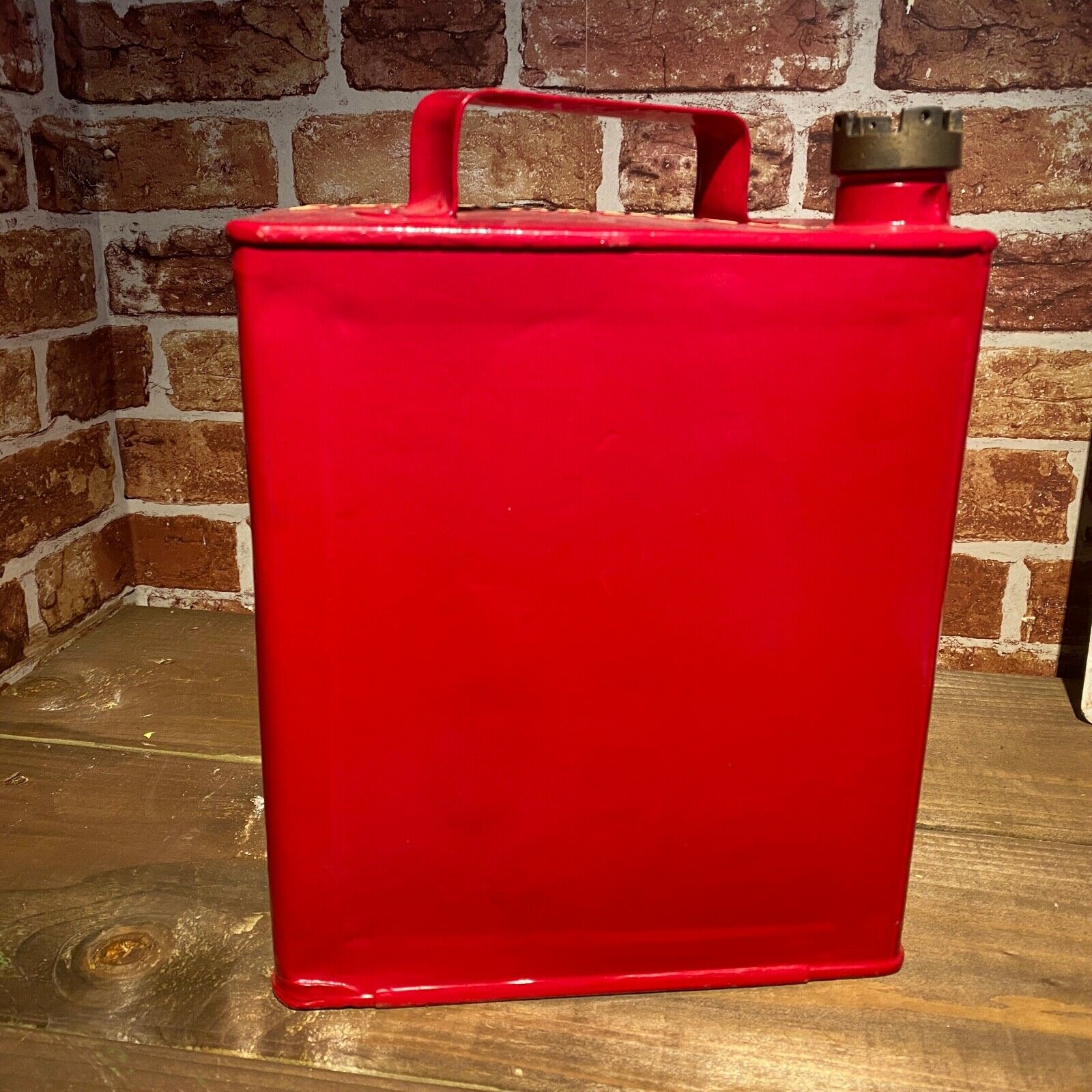 SHELLMEX AND BP 2 GALLON PETROL CAN #5206 image 0