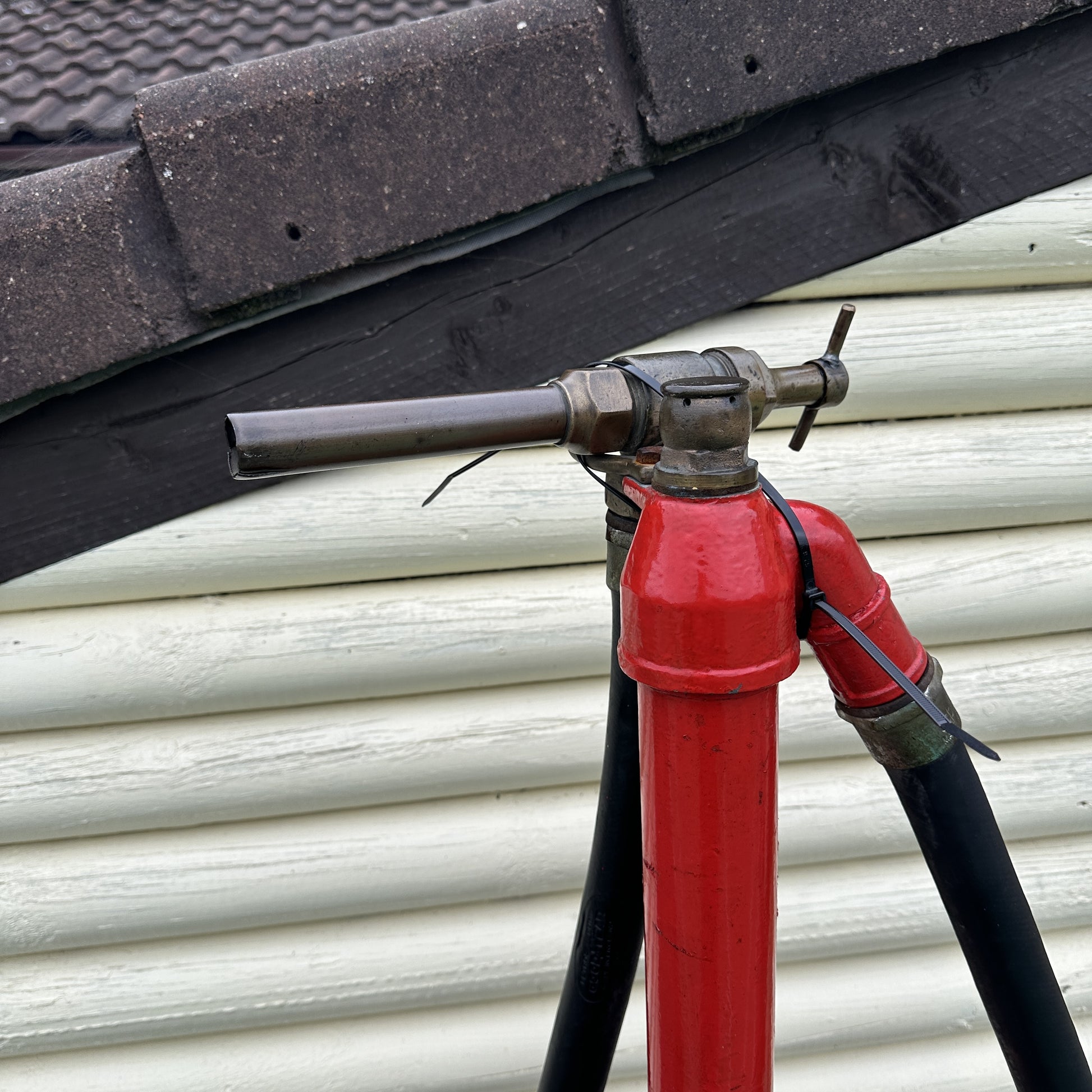 REDLINE SKELETON PUMP #08231 image 4