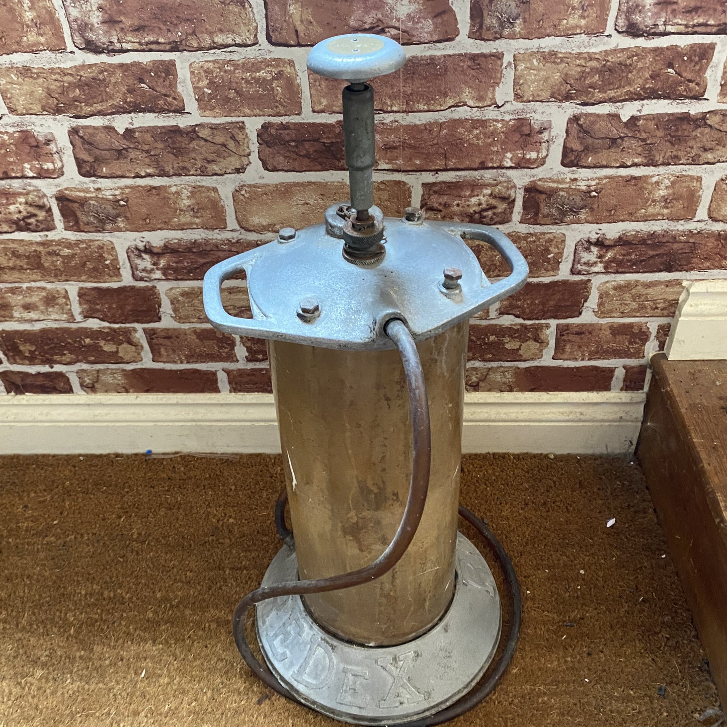 REDEX DISPENSER #5696 image 1