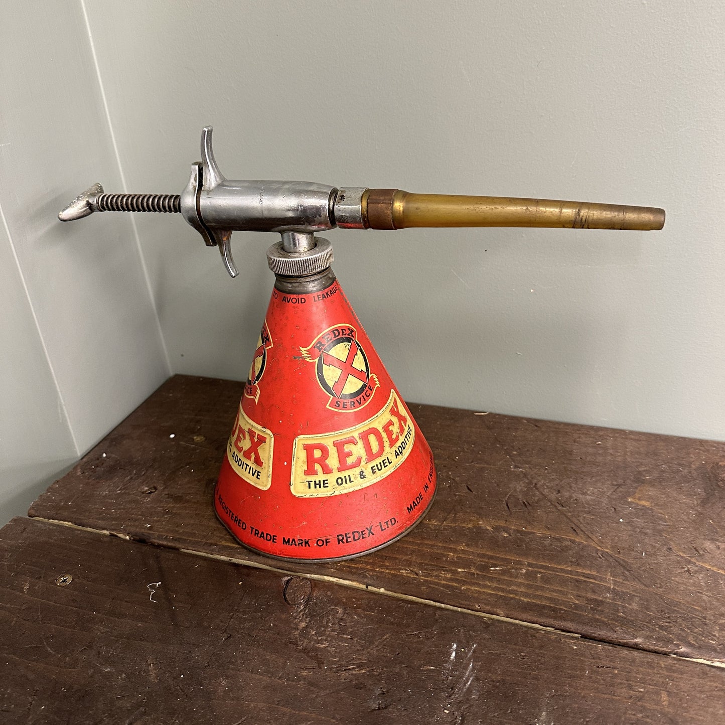 REDEX OIL DISPENSER #08237 image 0
