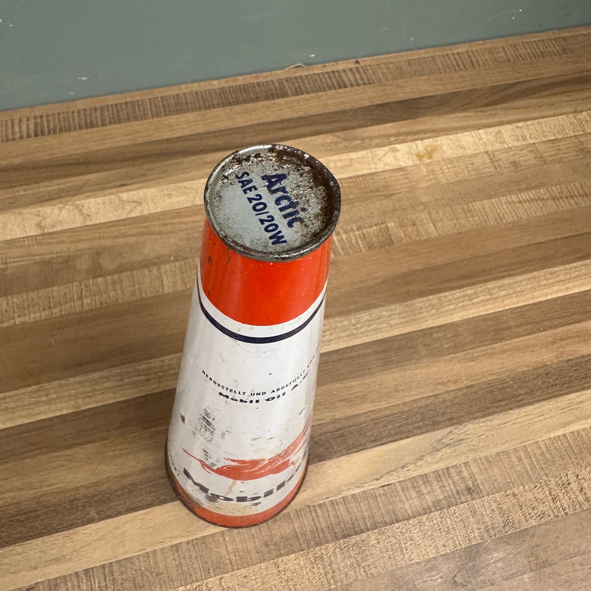 MOBILOIL OIL CAN #08445 image 3