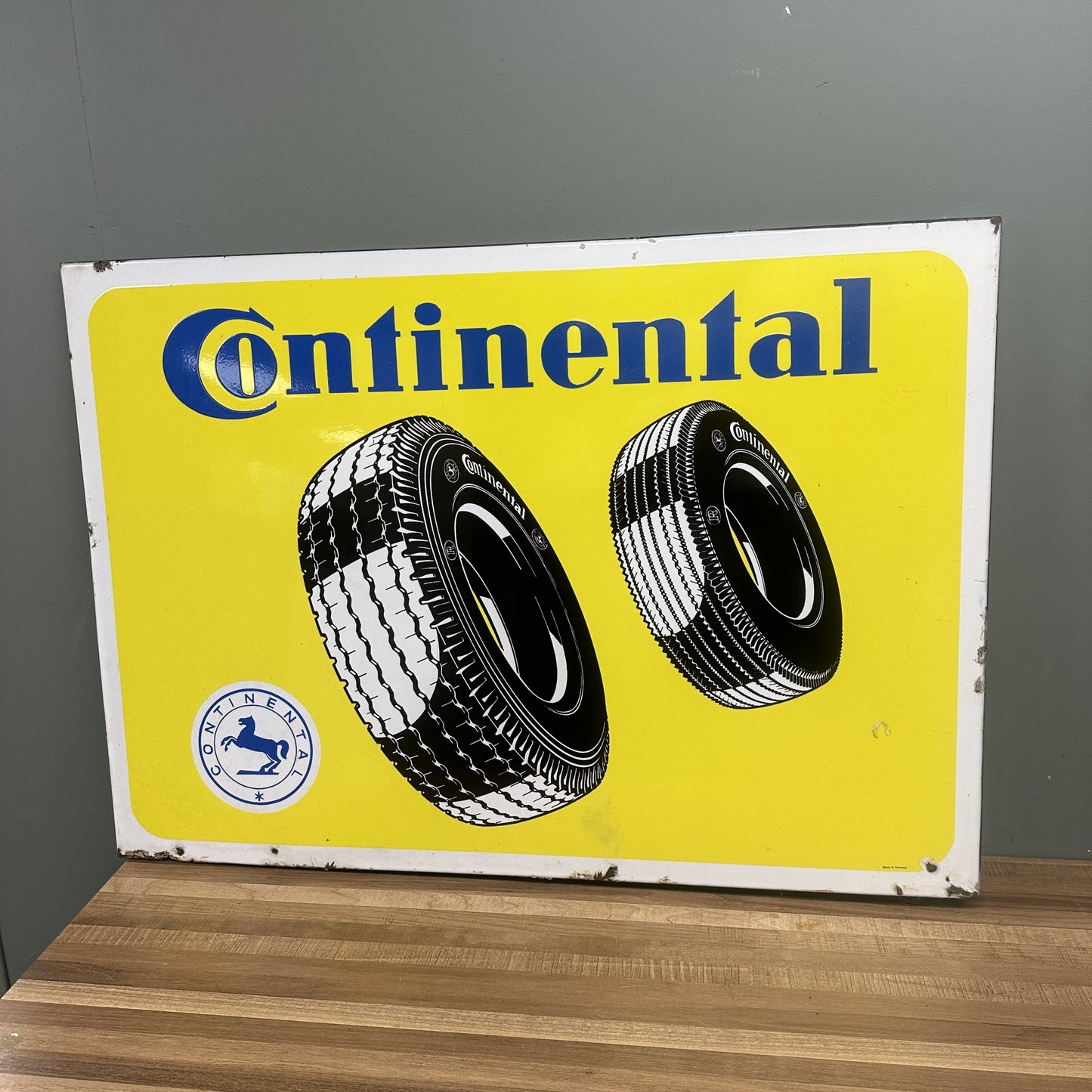 CONTINENTAL TYRES  ENAMEL SIGN #08428 image 0