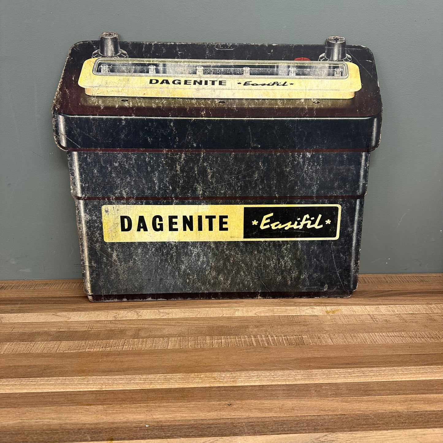 DAGENITE HARDBOARD SIGN #08491 image 0