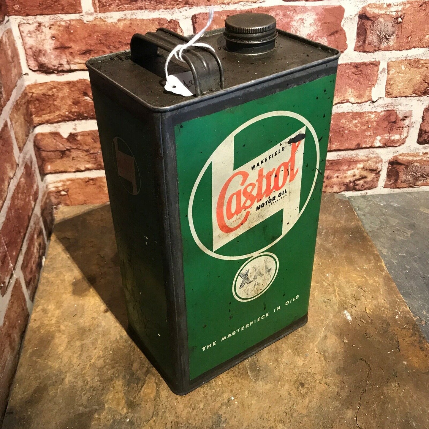 VINTAGE OIL CAN - WAKEFIELD CASTROL OIL CAN - 1 GALLON #3553 image 1